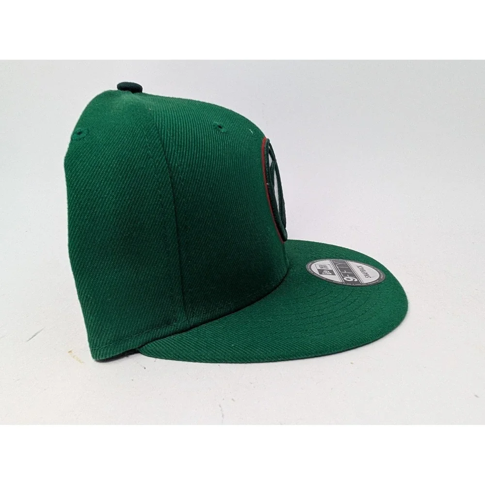 Milwaukee Bucks Hat Cap Snap Back Mens One Size Green NBA Basketball New Era
